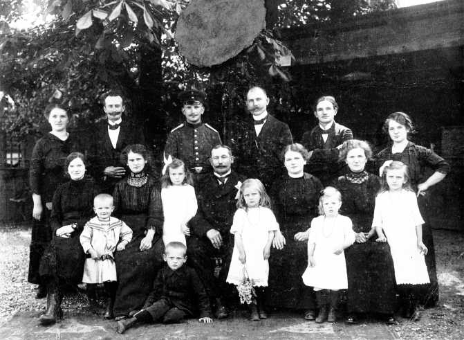 [Bild: Familie Schalast]